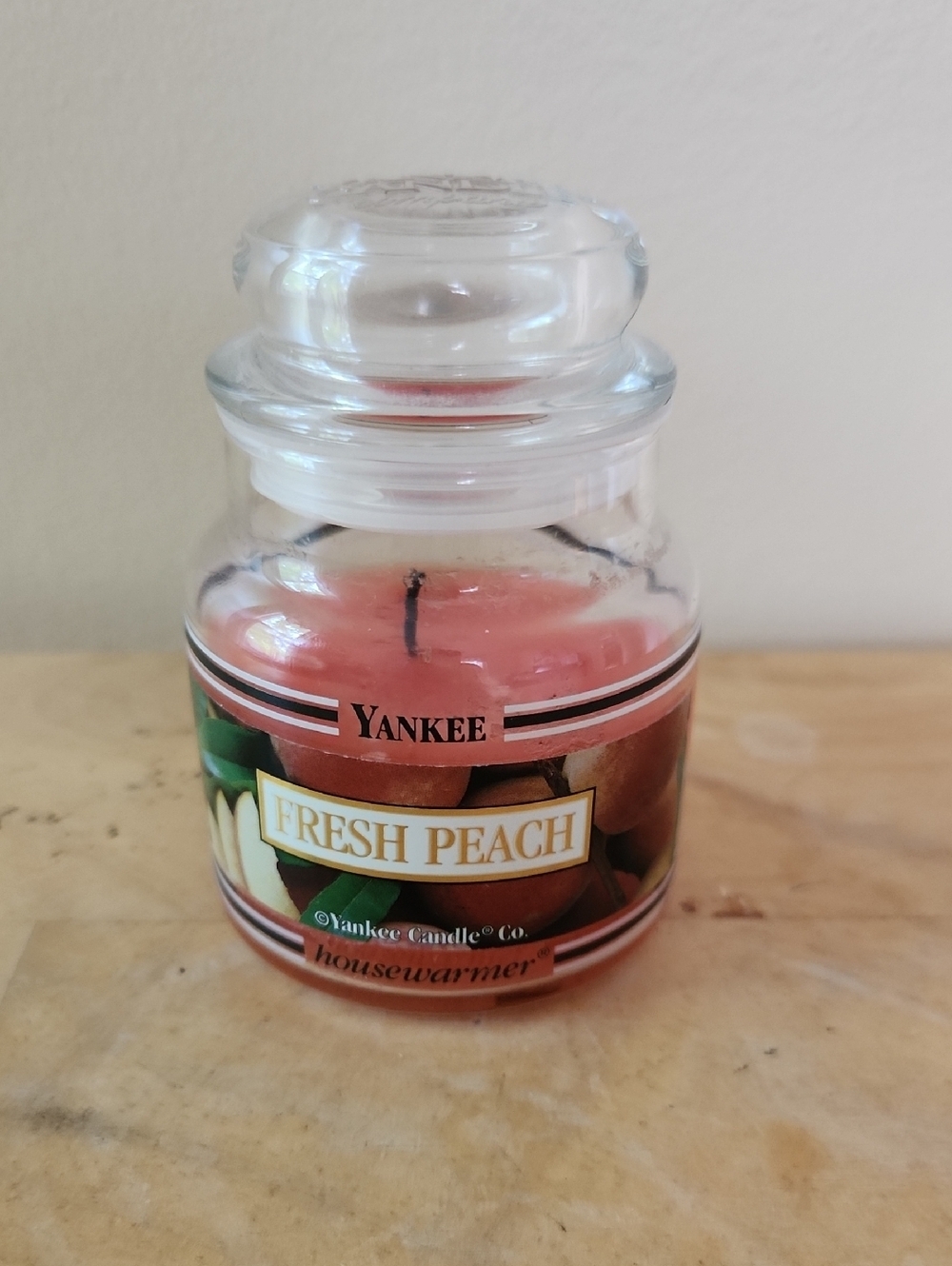 Retired Yankee Candle Fresh Peach Small Jar 3.7 oz